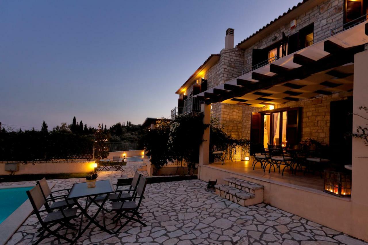Parathalasso Villas 蒙纳斯提拉 外观 照片
