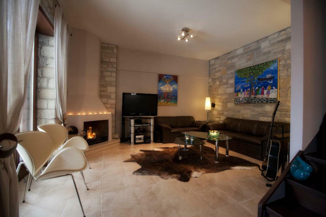 Parathalasso Villas 蒙纳斯提拉 外观 照片