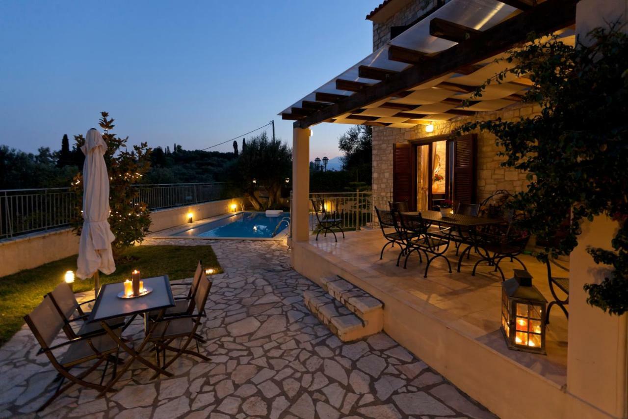 Parathalasso Villas 蒙纳斯提拉 外观 照片